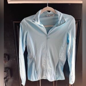 Salomon Full Zip Jacket
Size: XS
Color: light blue
